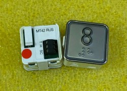 Кнопочный модуль "8" красная подсветка с шрифтом Брайля MT42 RUS ЩЛЗ